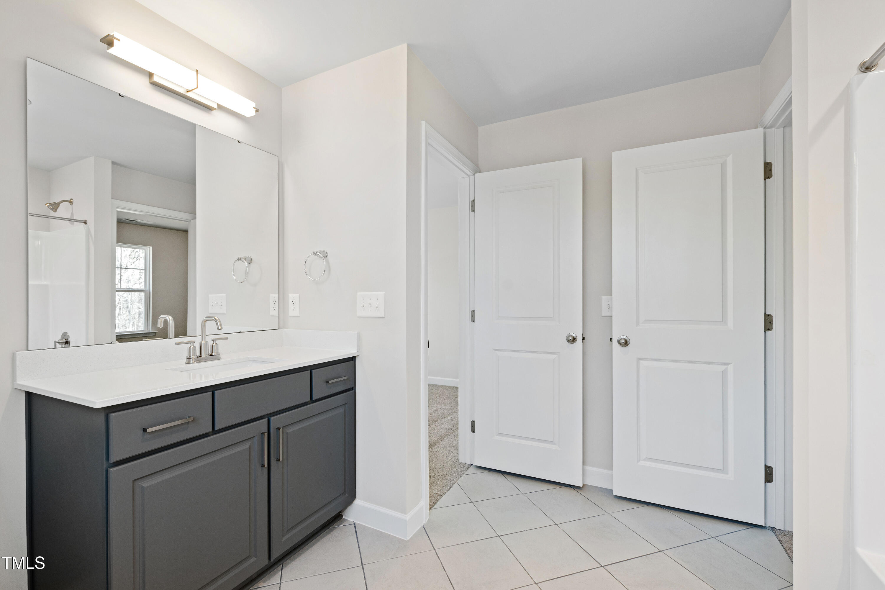 109 Lone Star Drive Property Photo 19