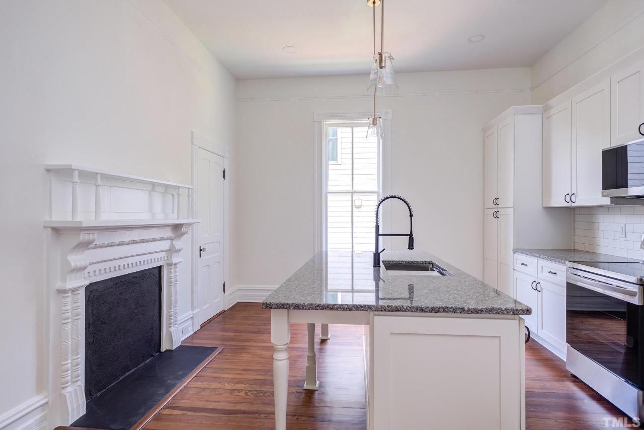 223 E Lenoir Street # 101 Property Photo 13