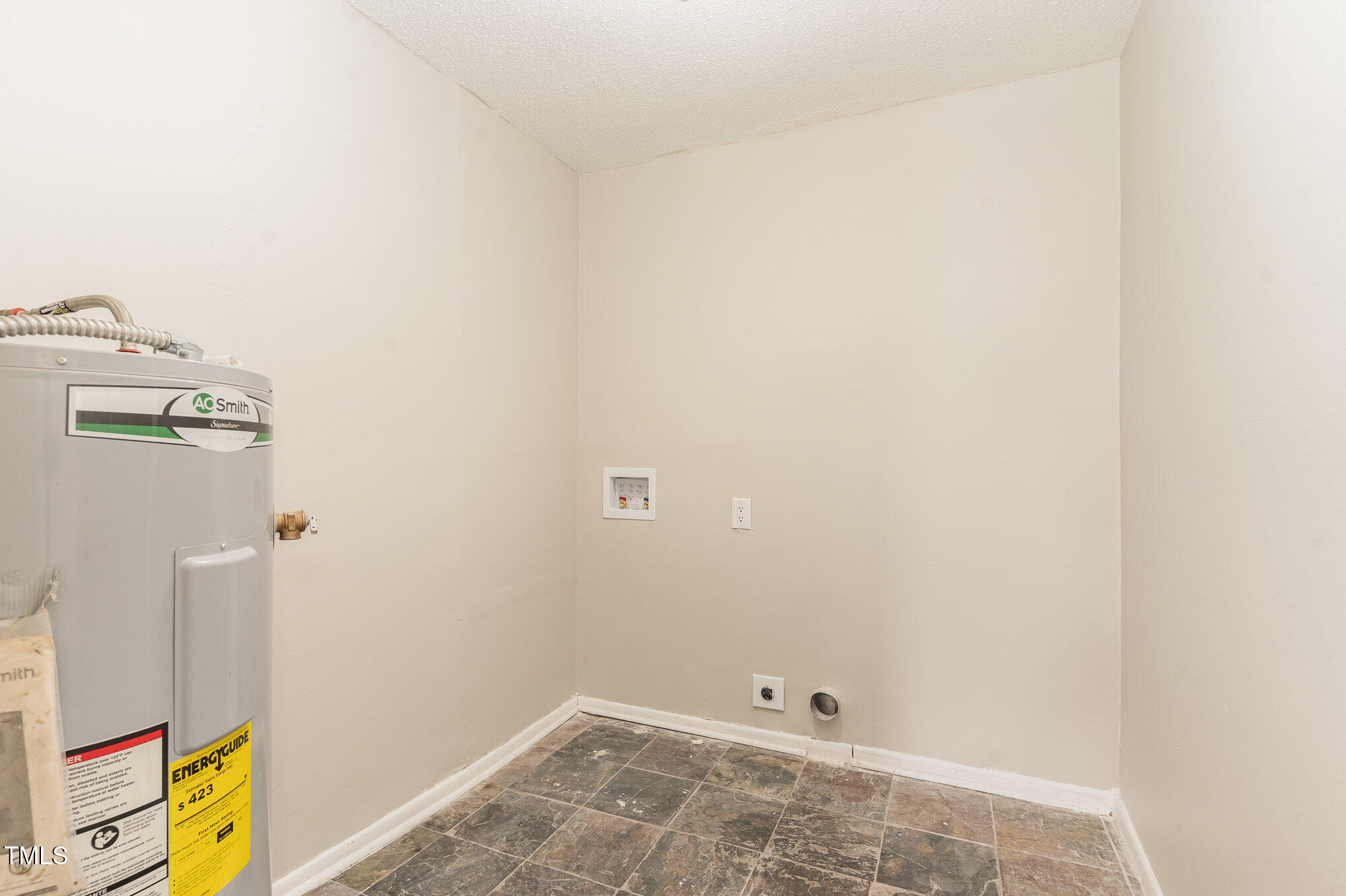 3015 E Brinkley Drive Property Photo 23