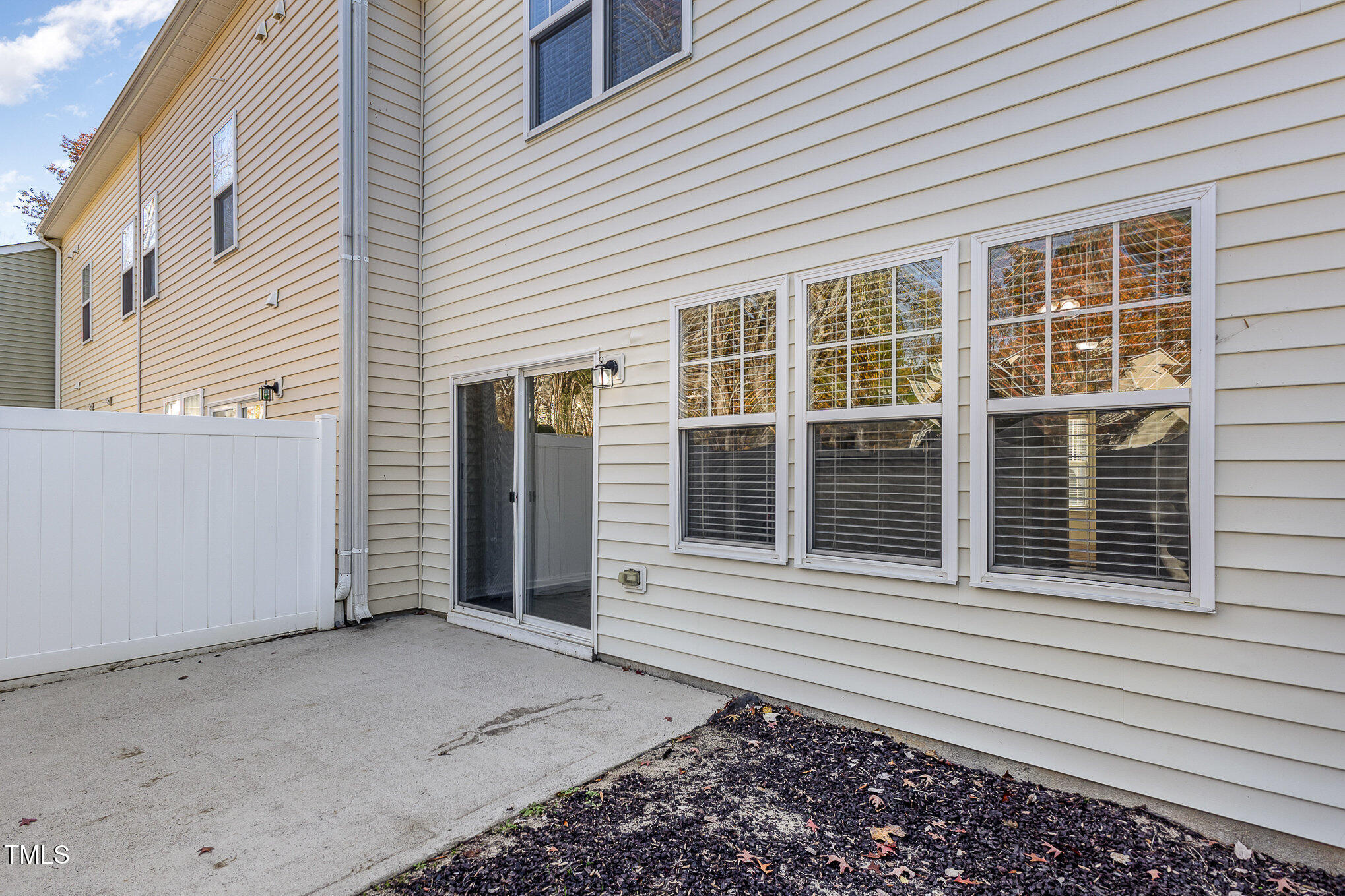 526 Elm Avenue Property Photo 17