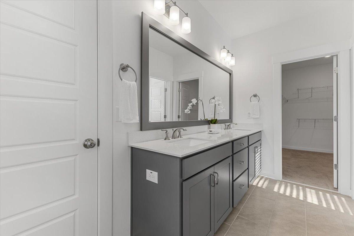 2208 Bohan Court Property Photo 13