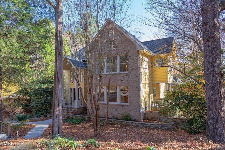 101 Songbird Lane Property Photo 1