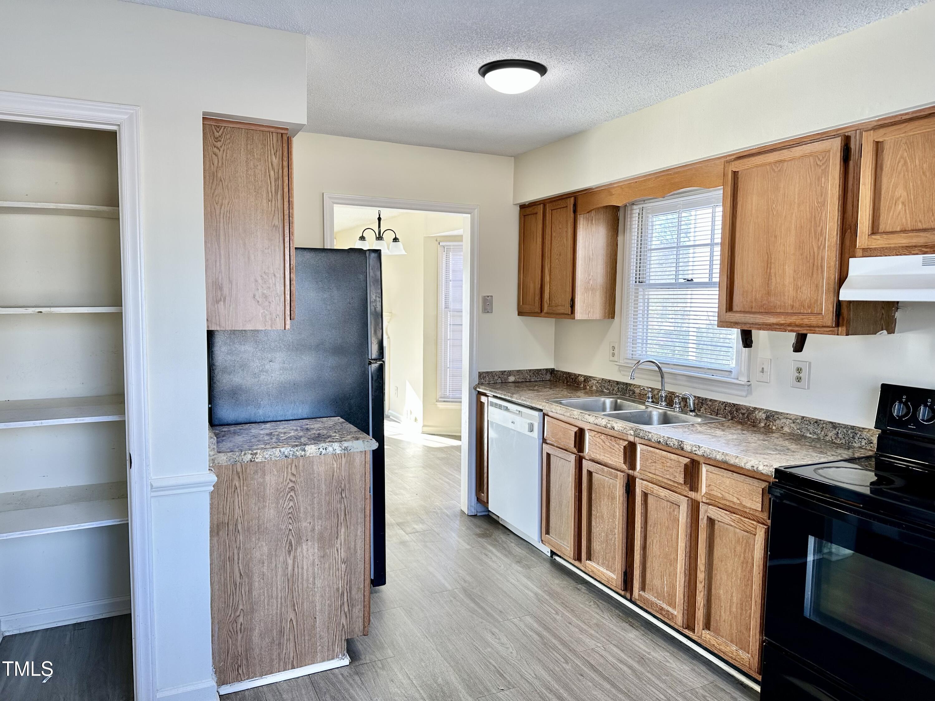 8029 Perry Creek Road # 8031 Property Photo 4