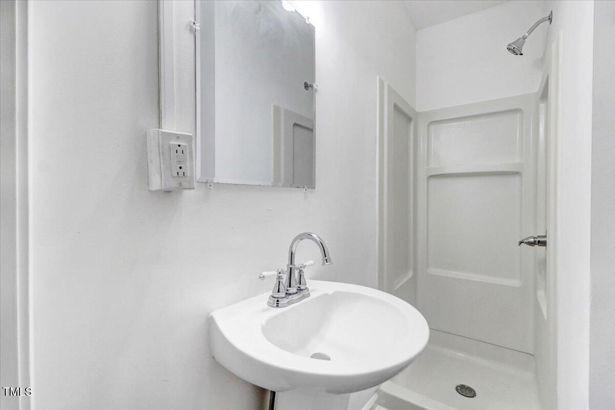 923 Belvedere Street Property Photo 12