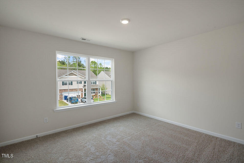 1136 Middlecrest Drive Property Photo 23