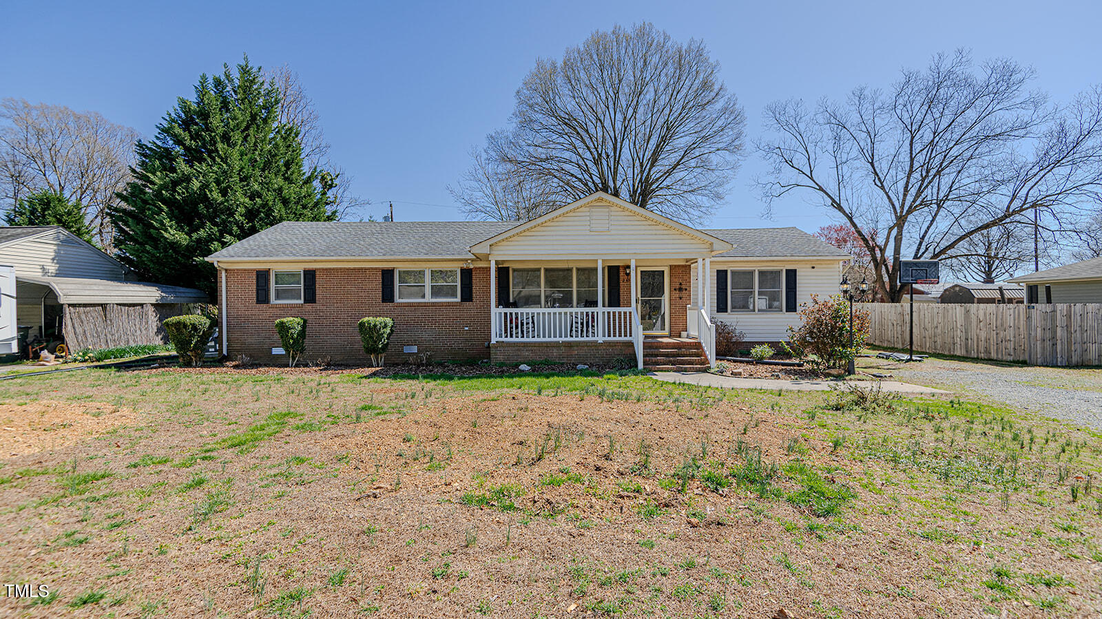 2434 Orice Street Property Photo 1