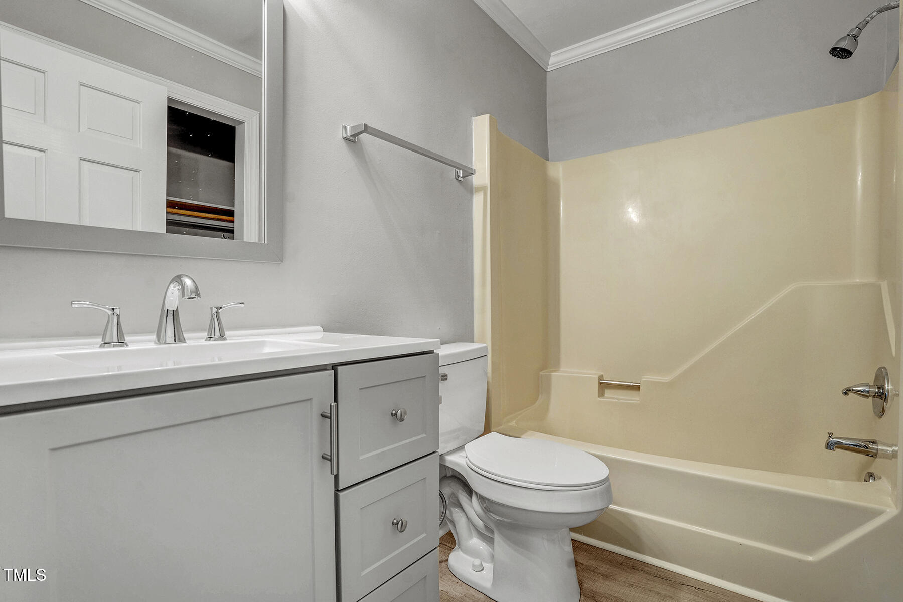 1500 Miriam Avenue Property Photo 13
