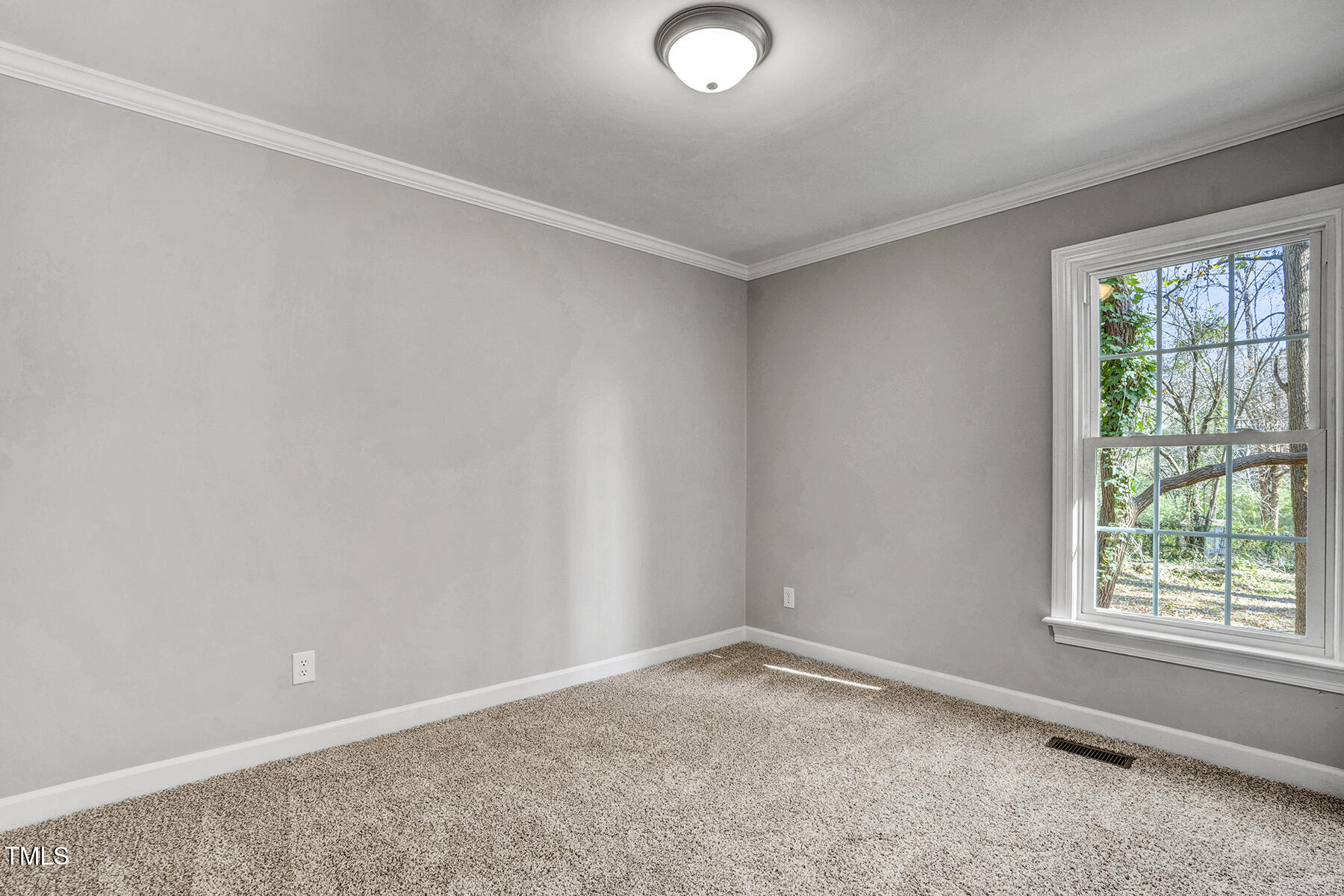 1500 Miriam Avenue Property Photo 17