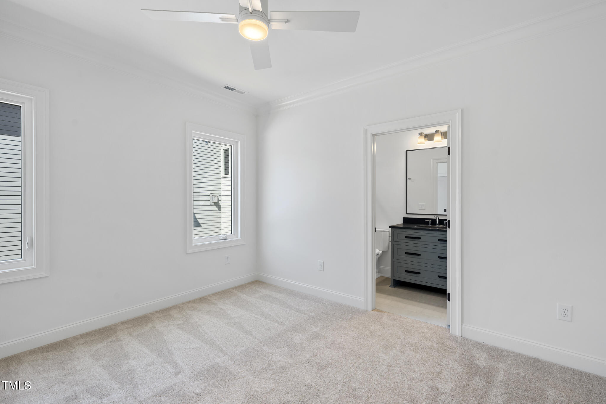 3410 Bradley Place Property Photo 31