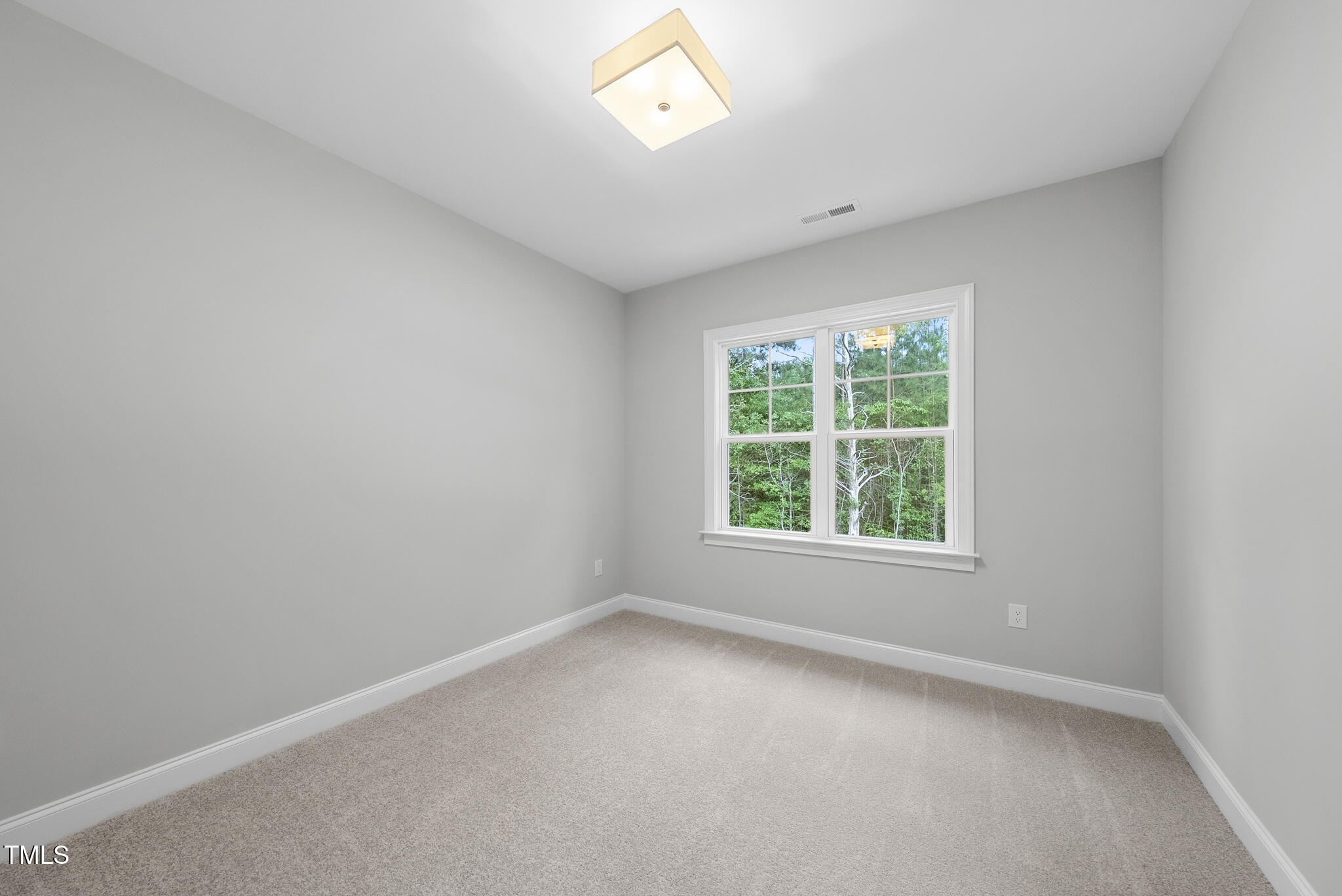 2625 Silver Gate Court Property Photo 28