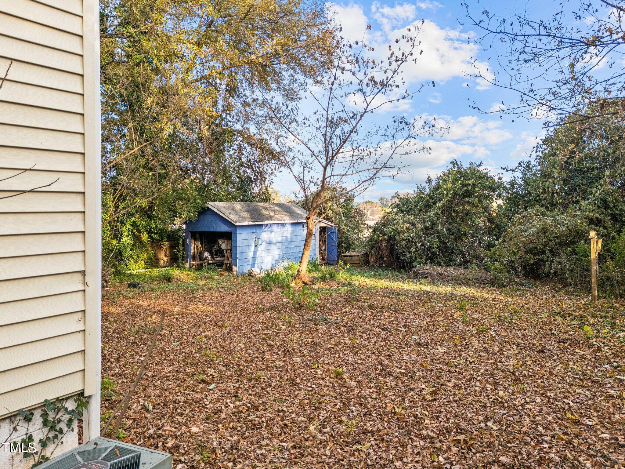 307 Bickett Boulevard Property Photo 6
