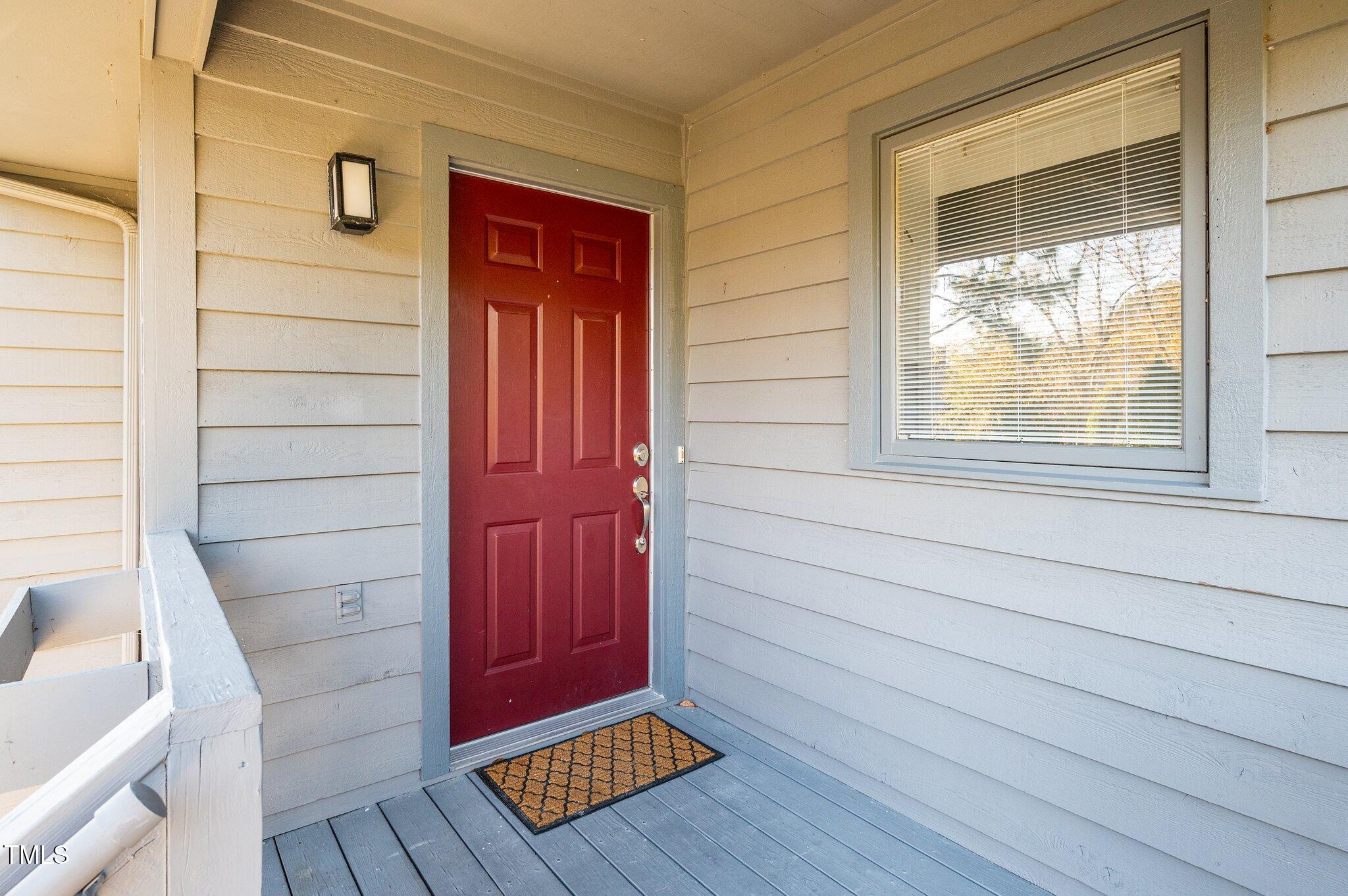 125 Forecastle Court Property Photo 5