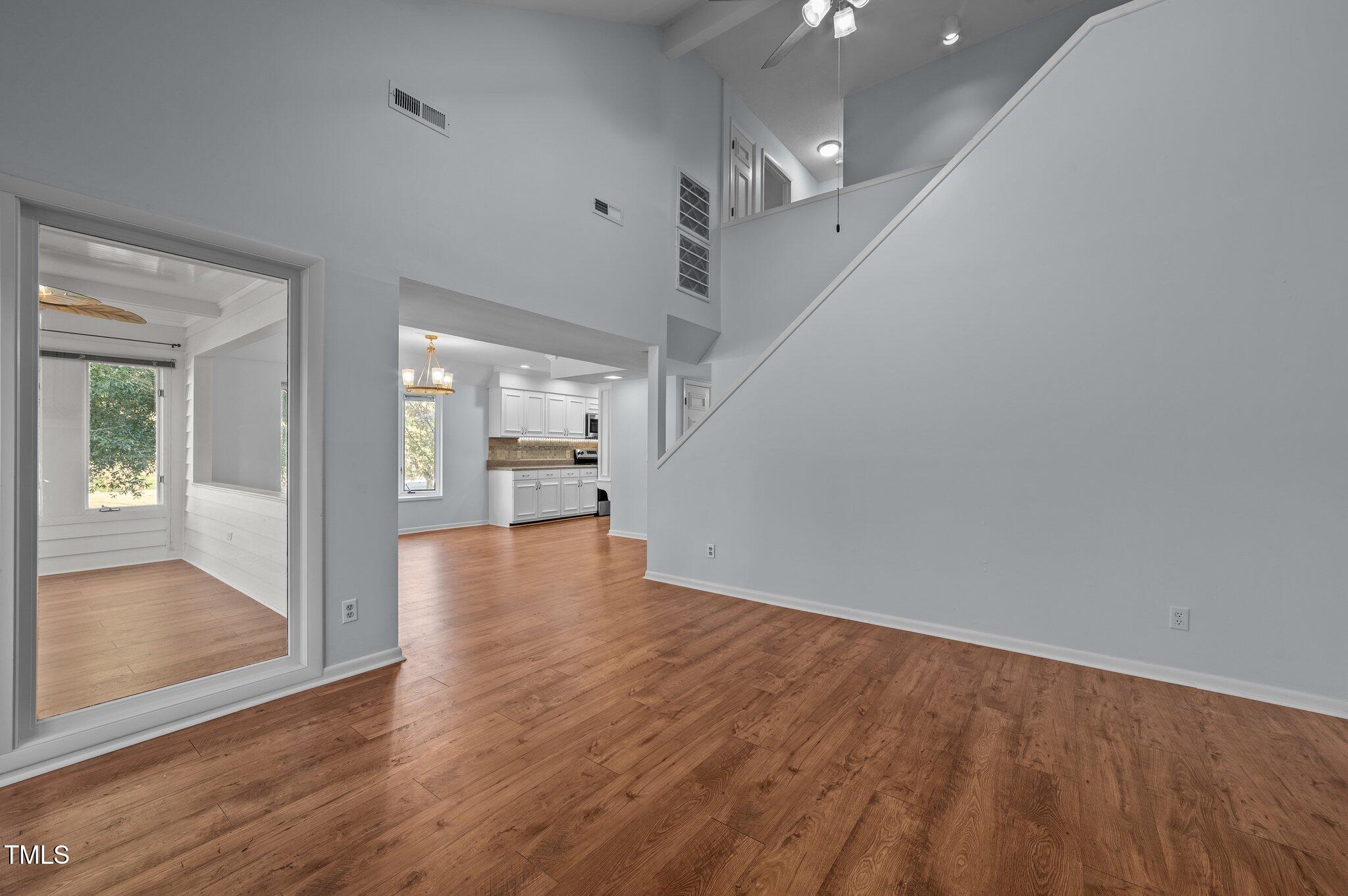 125 Forecastle Court Property Photo 10