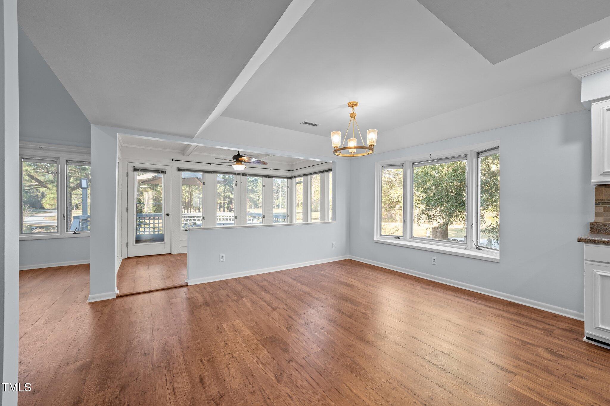 125 Forecastle Court Property Photo 11