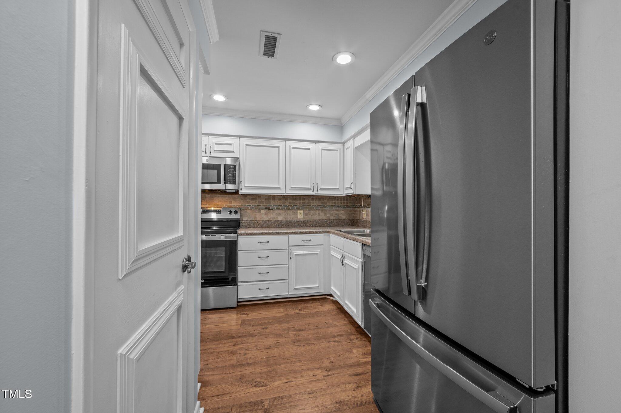 125 Forecastle Court Property Photo 19
