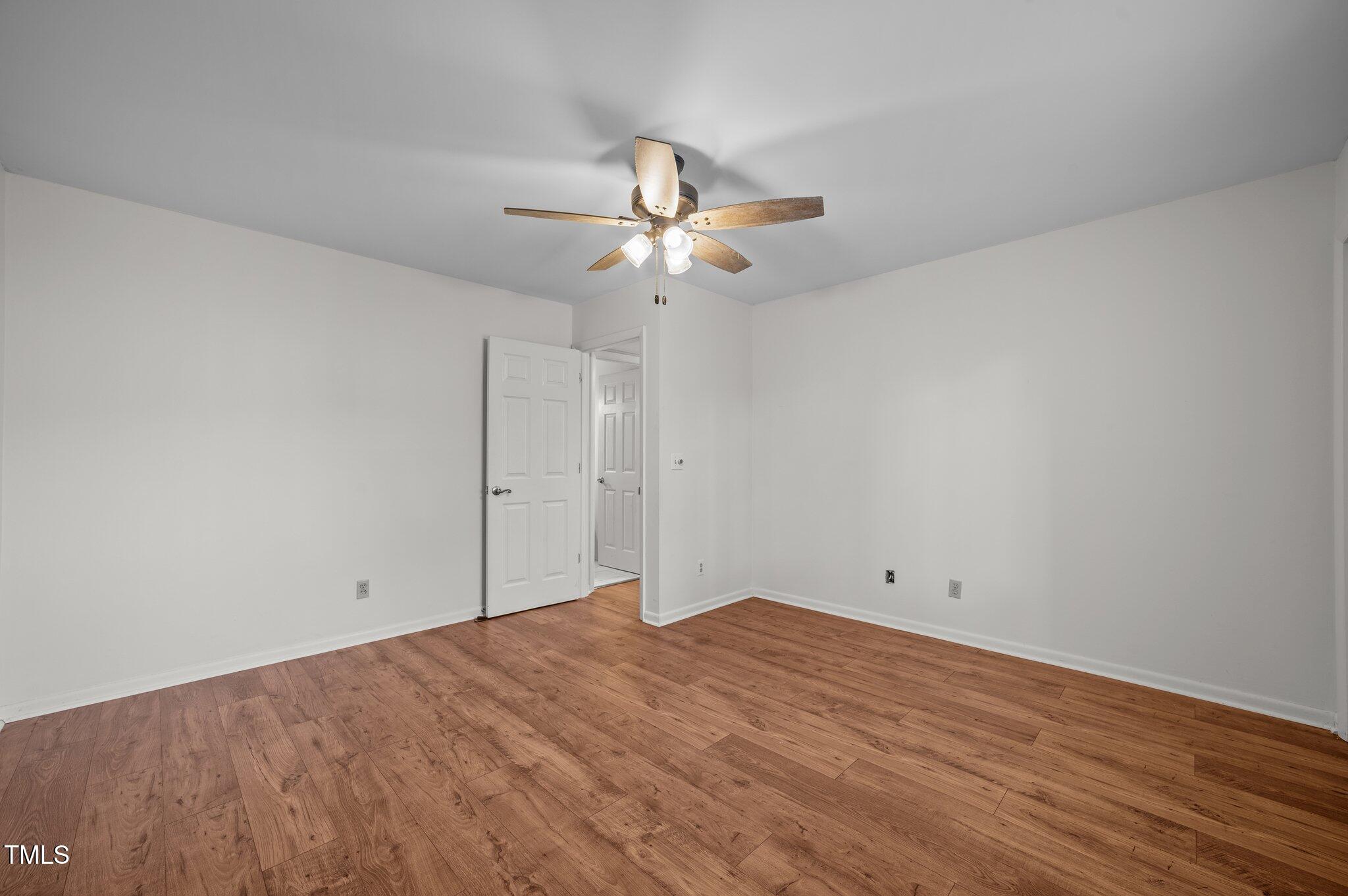 125 Forecastle Court Property Photo 23