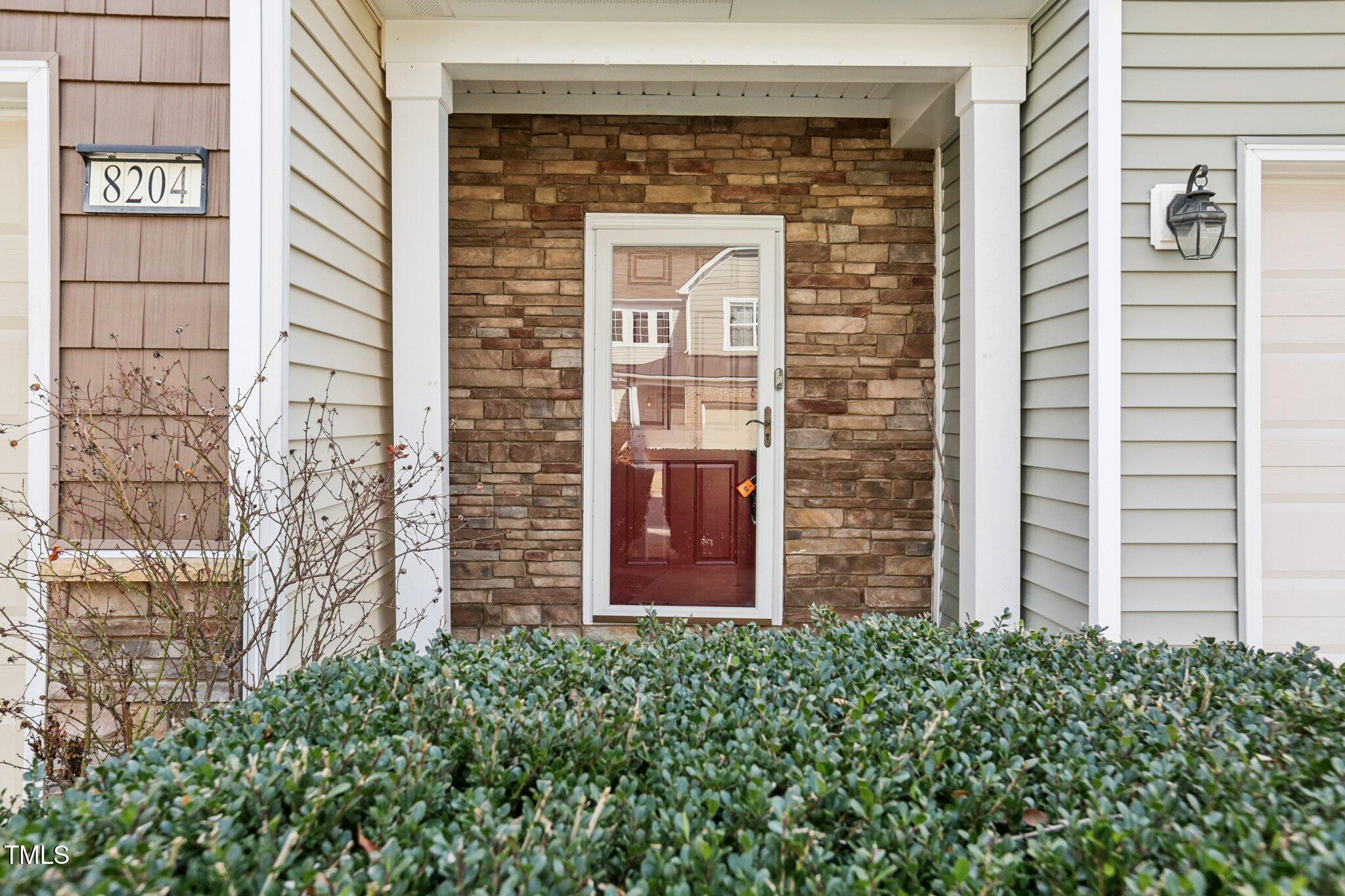 8204 Yaxley Hall Drive Property Photo 44