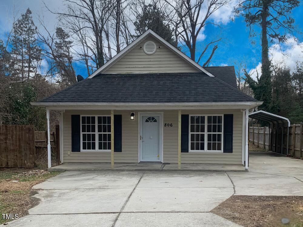 806 Piper Street Property Photo
