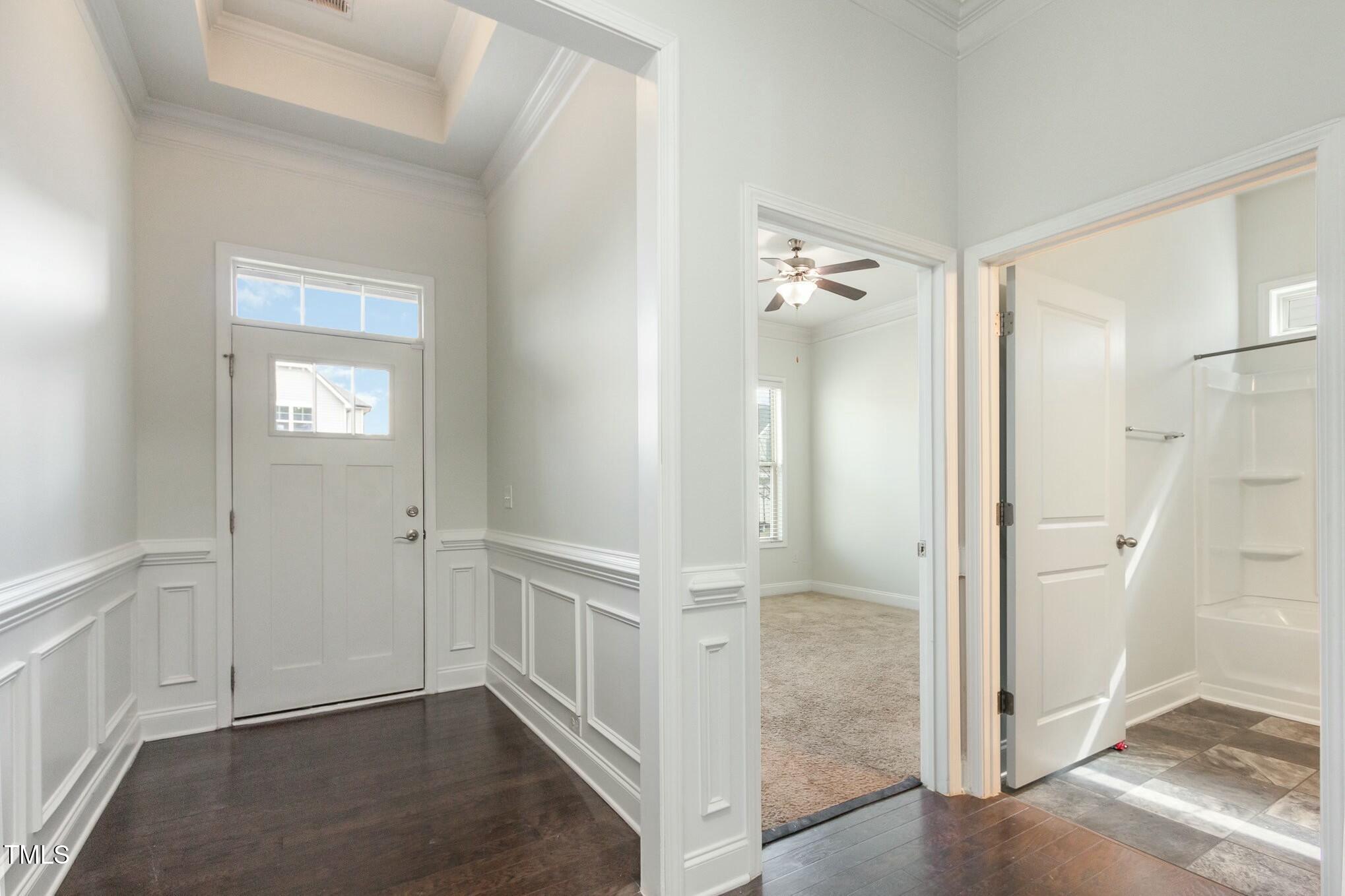 7533 Poplar Meadow Lane Property Photo 4