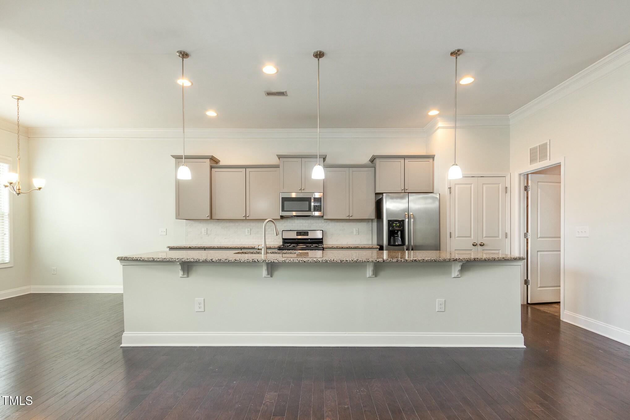 7533 Poplar Meadow Lane Property Photo 10