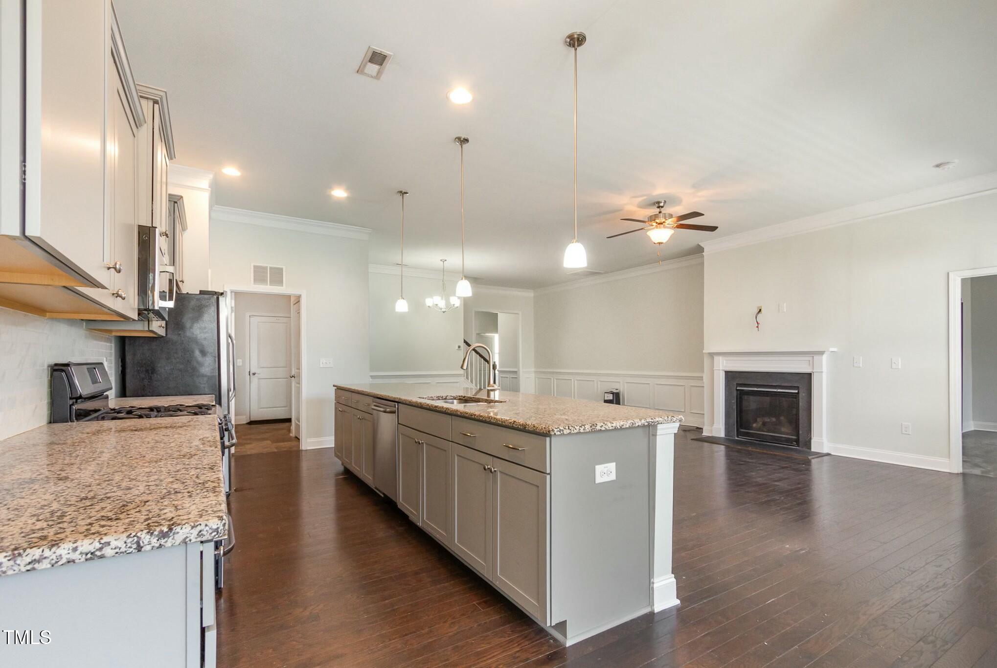 7533 Poplar Meadow Lane Property Photo 11