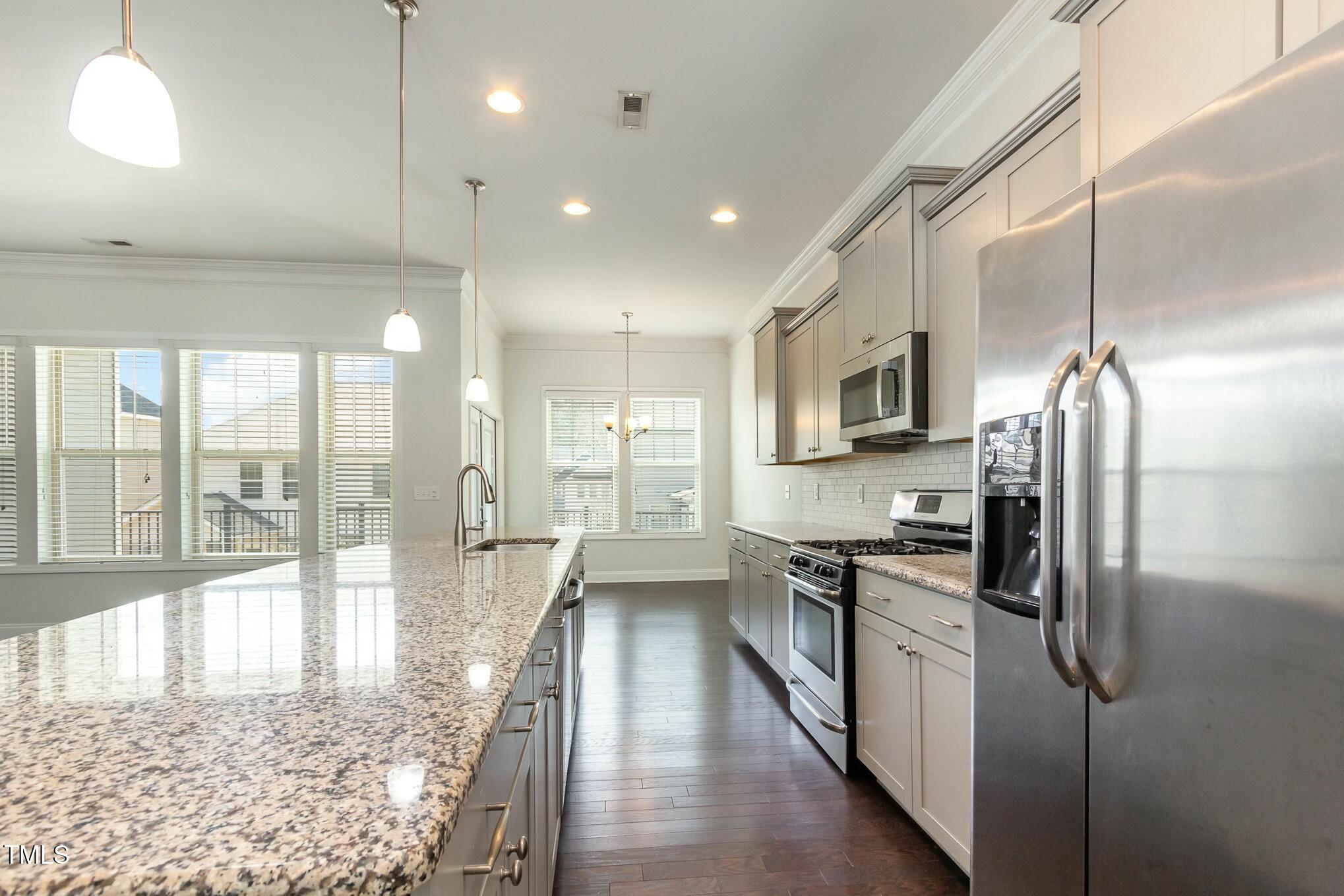 7533 Poplar Meadow Lane Property Photo 12