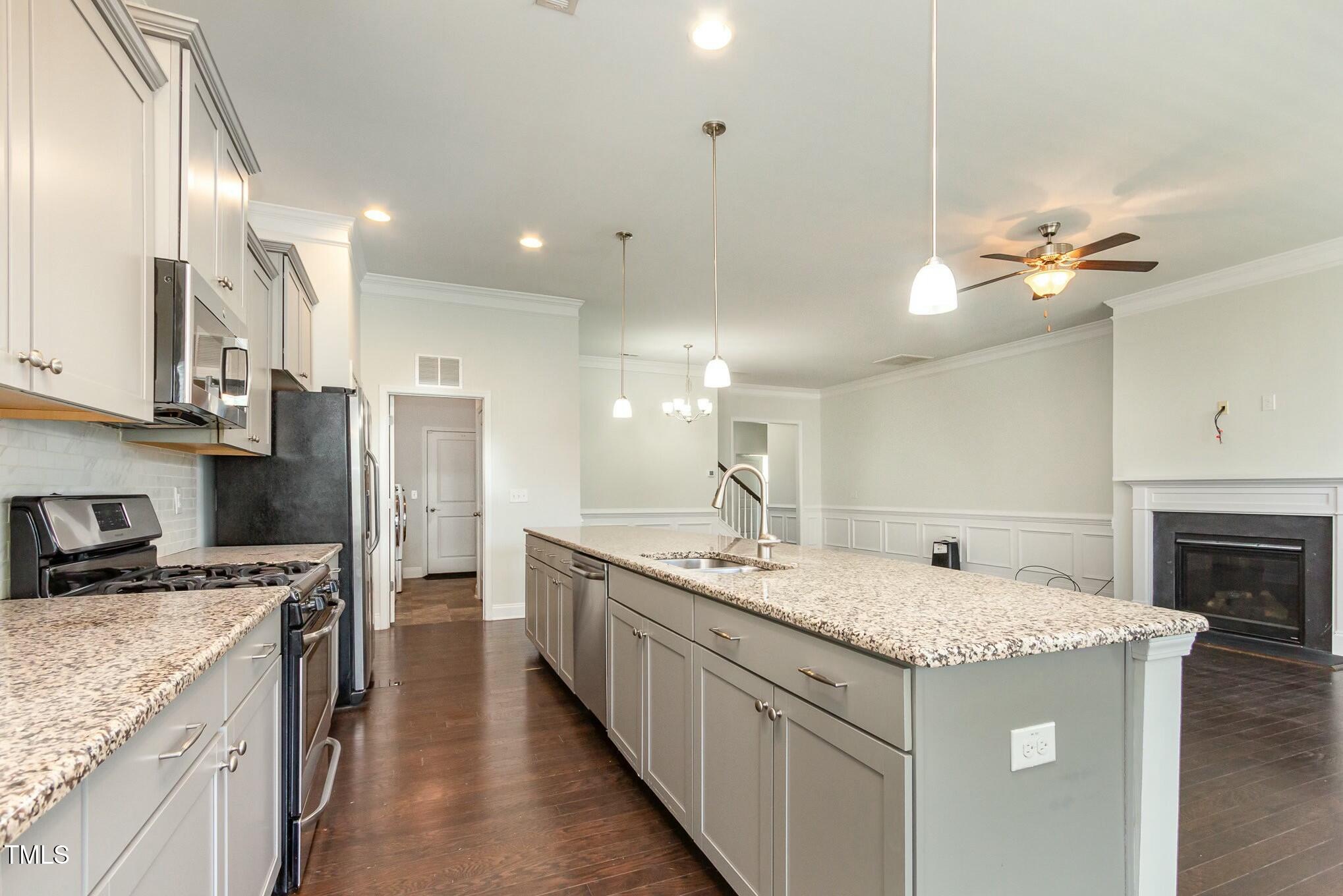 7533 Poplar Meadow Lane Property Photo 13