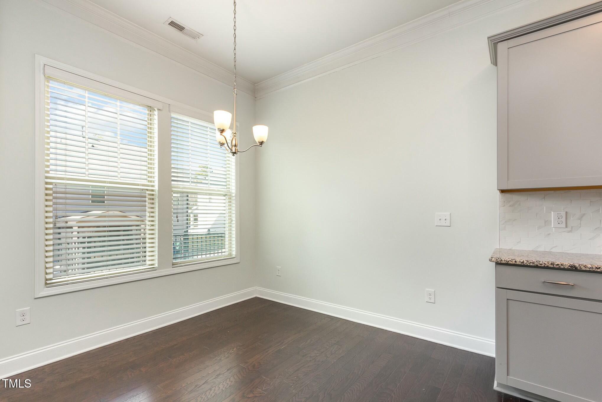 7533 Poplar Meadow Lane Property Photo 14
