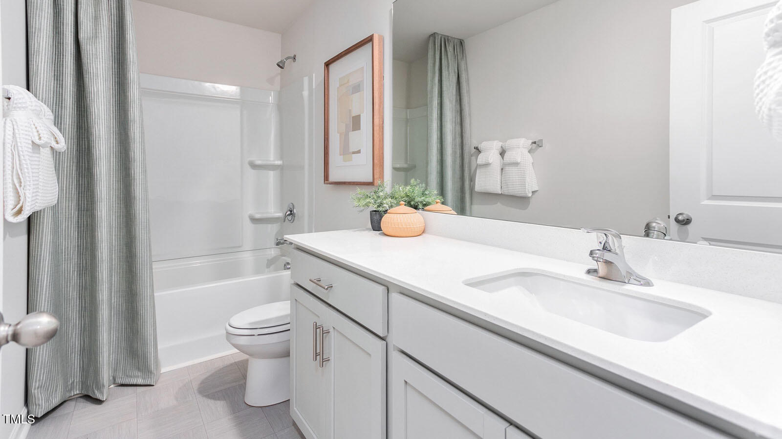 1813 Hinesley Drive Property Photo 16