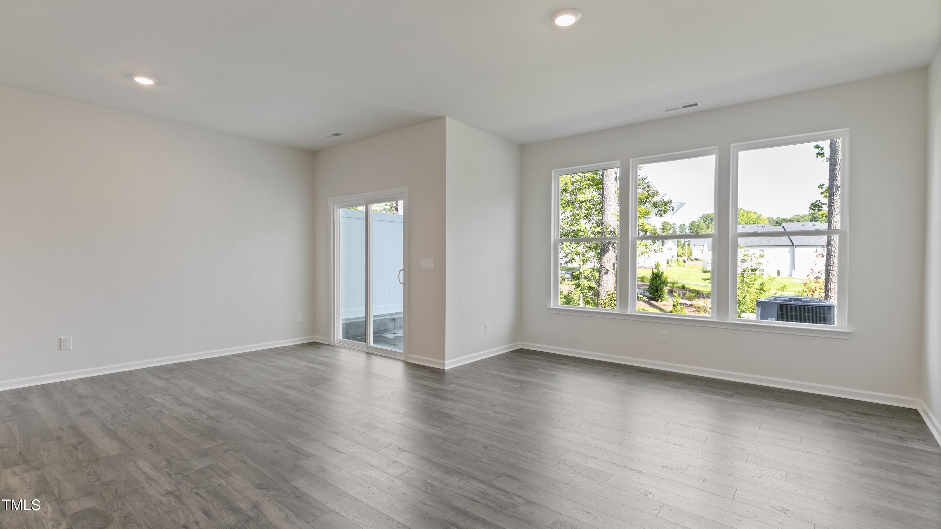 1817 Hinesley Drive Property Photo 12