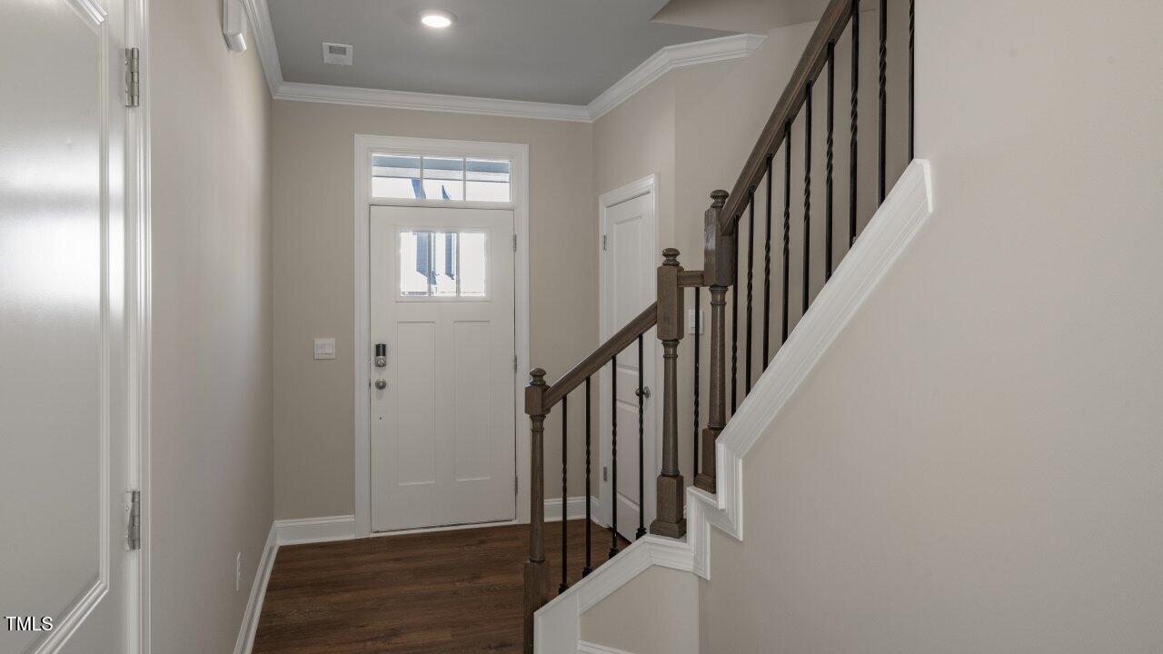 1825 Hinesley Drive Property Photo 3