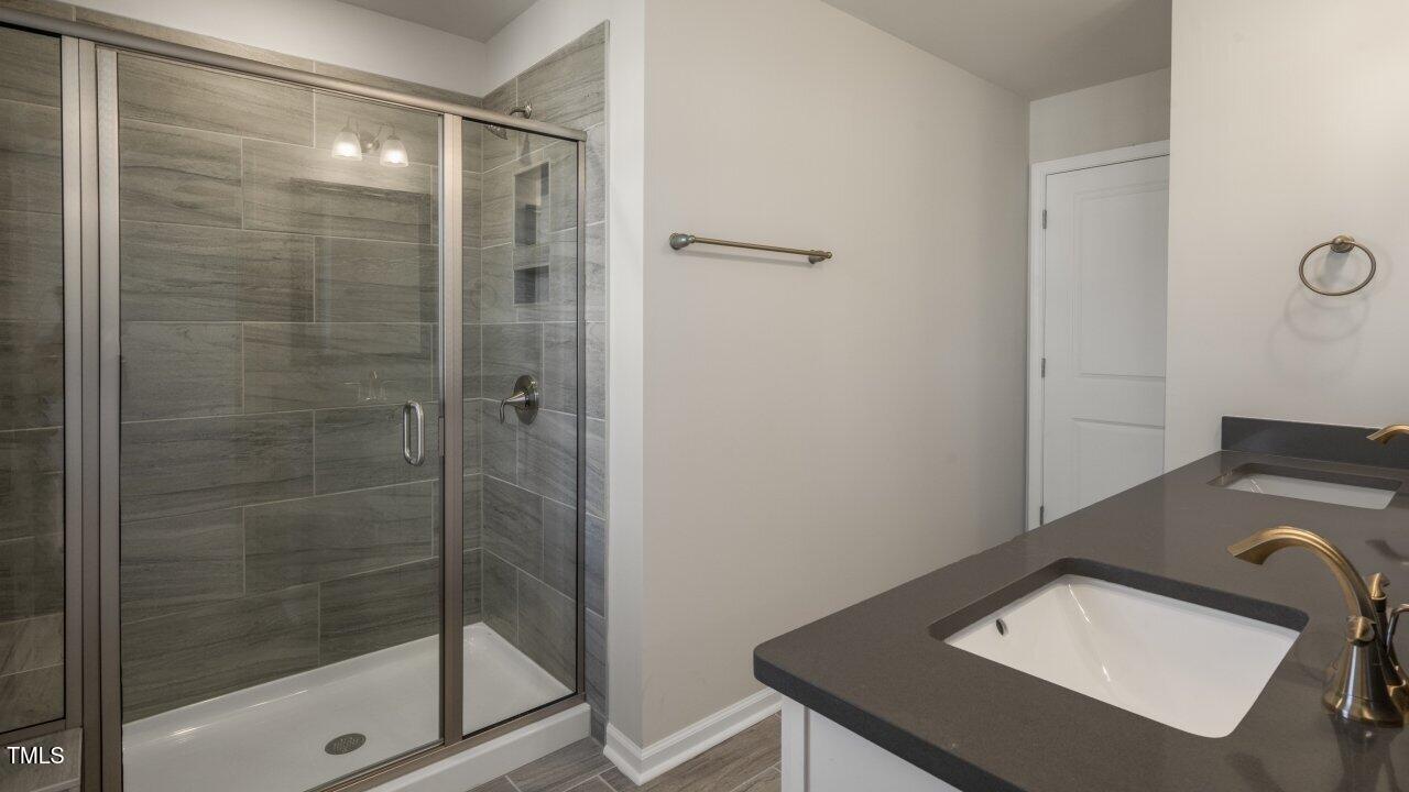 1825 Hinesley Drive Property Photo 28