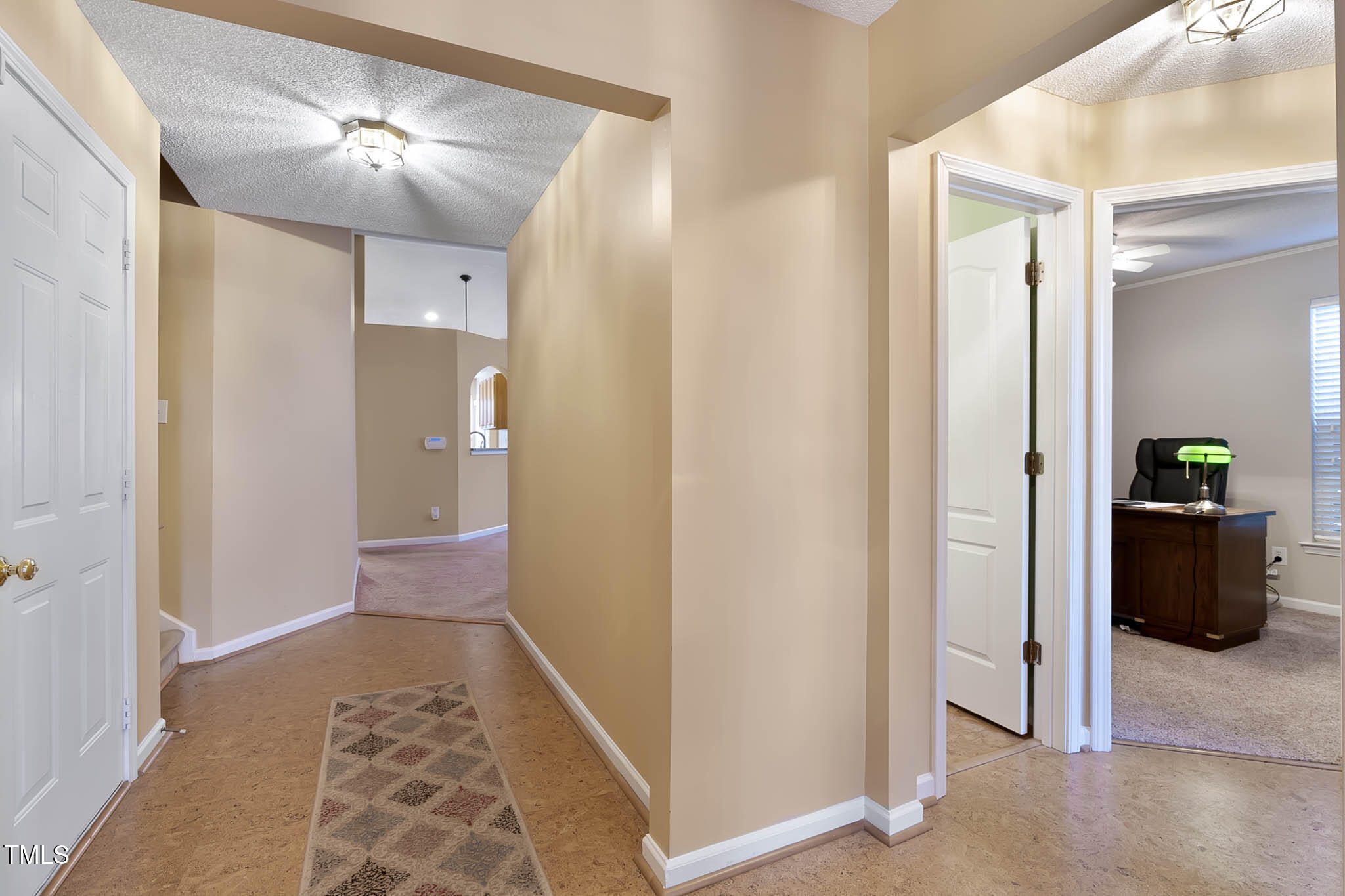 9108 Erinsbrook Drive Property Photo 15