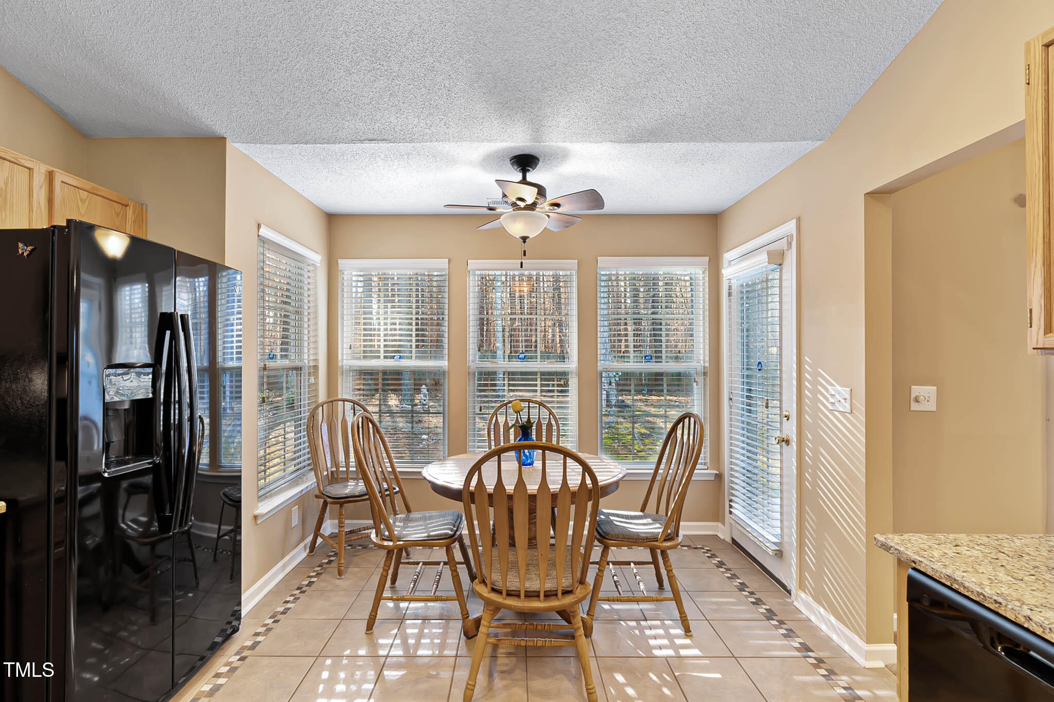 9108 Erinsbrook Drive Property Photo 30