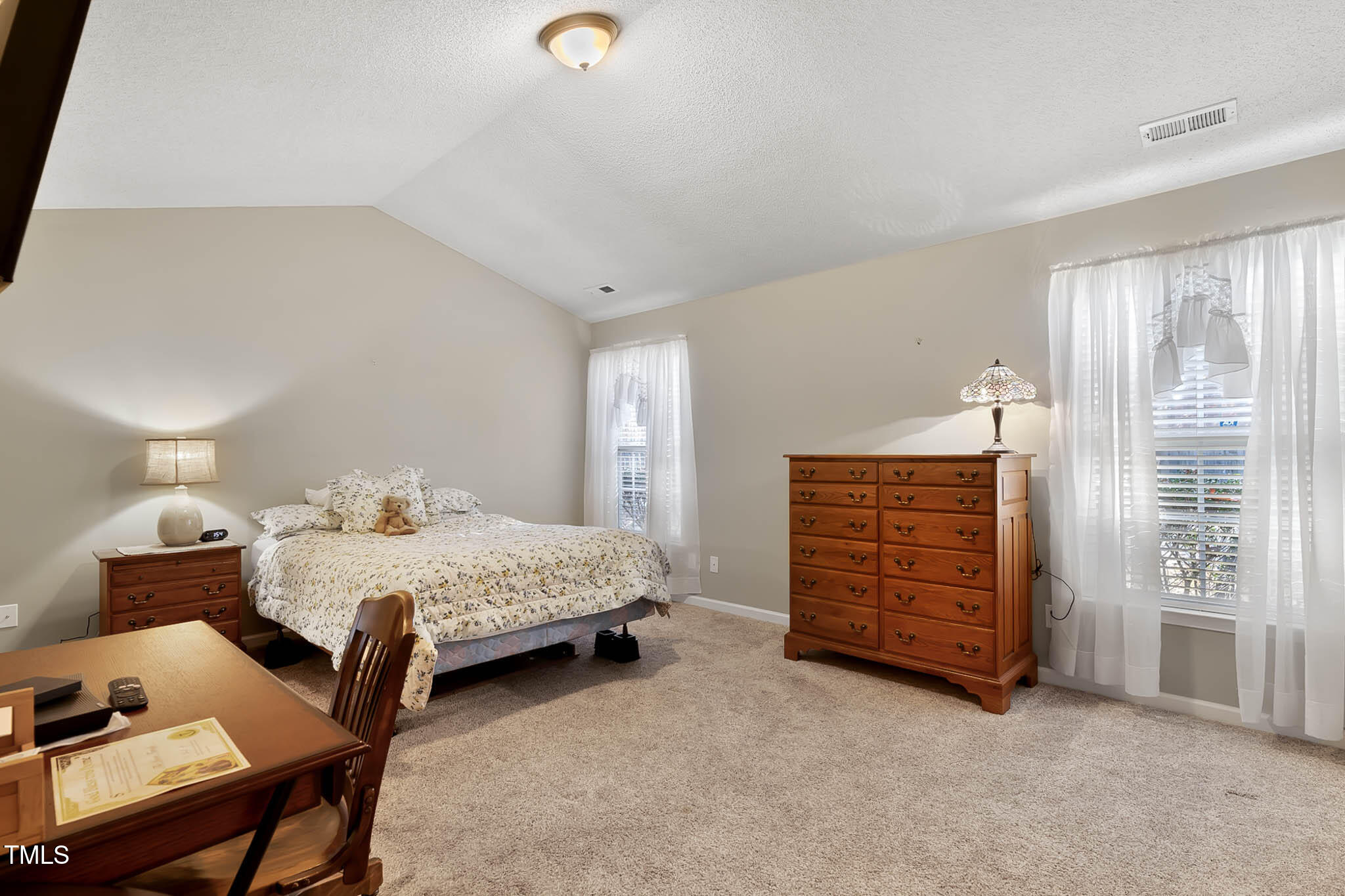 9108 Erinsbrook Drive Property Photo 32