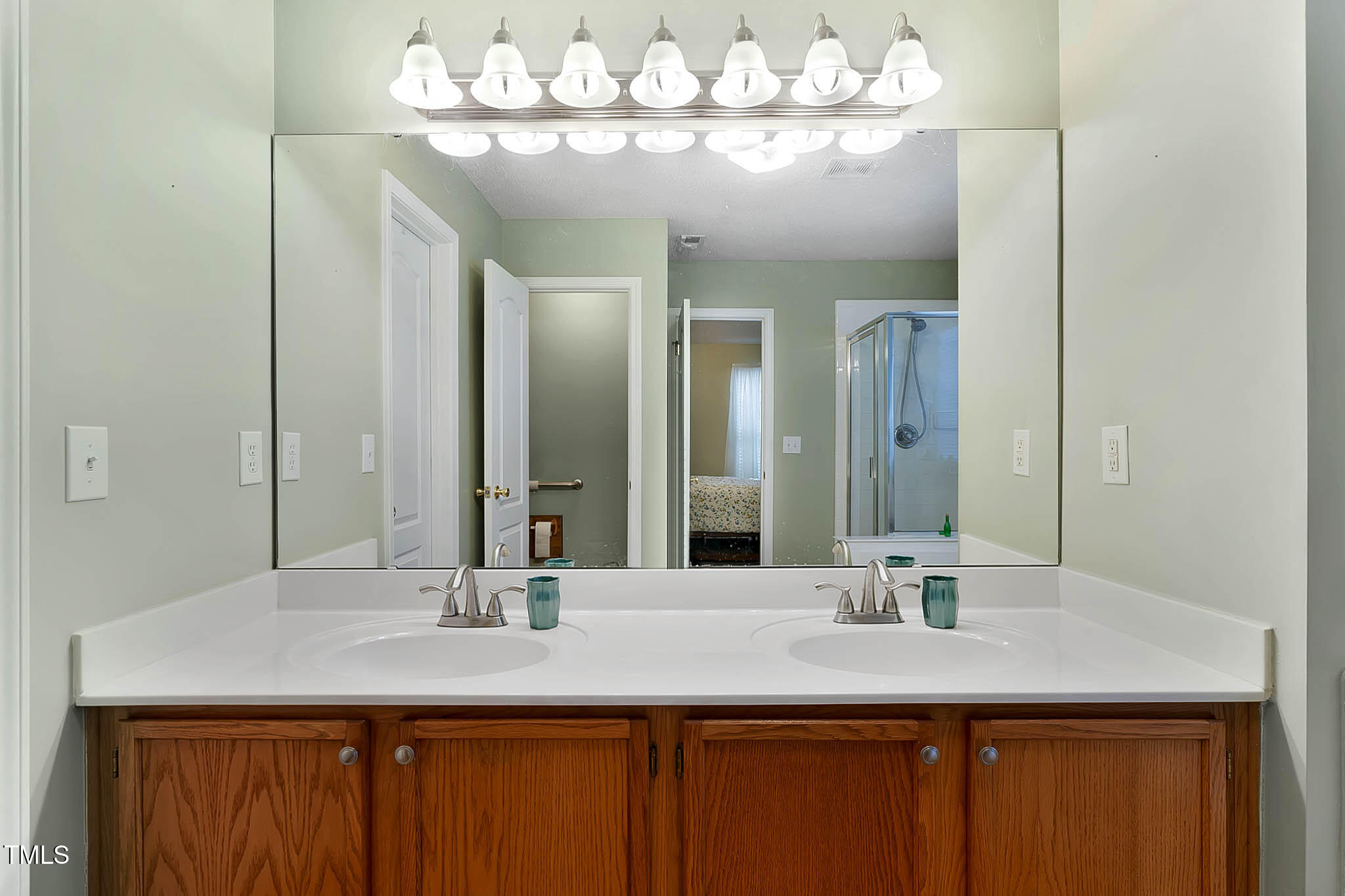 9108 Erinsbrook Drive Property Photo 37