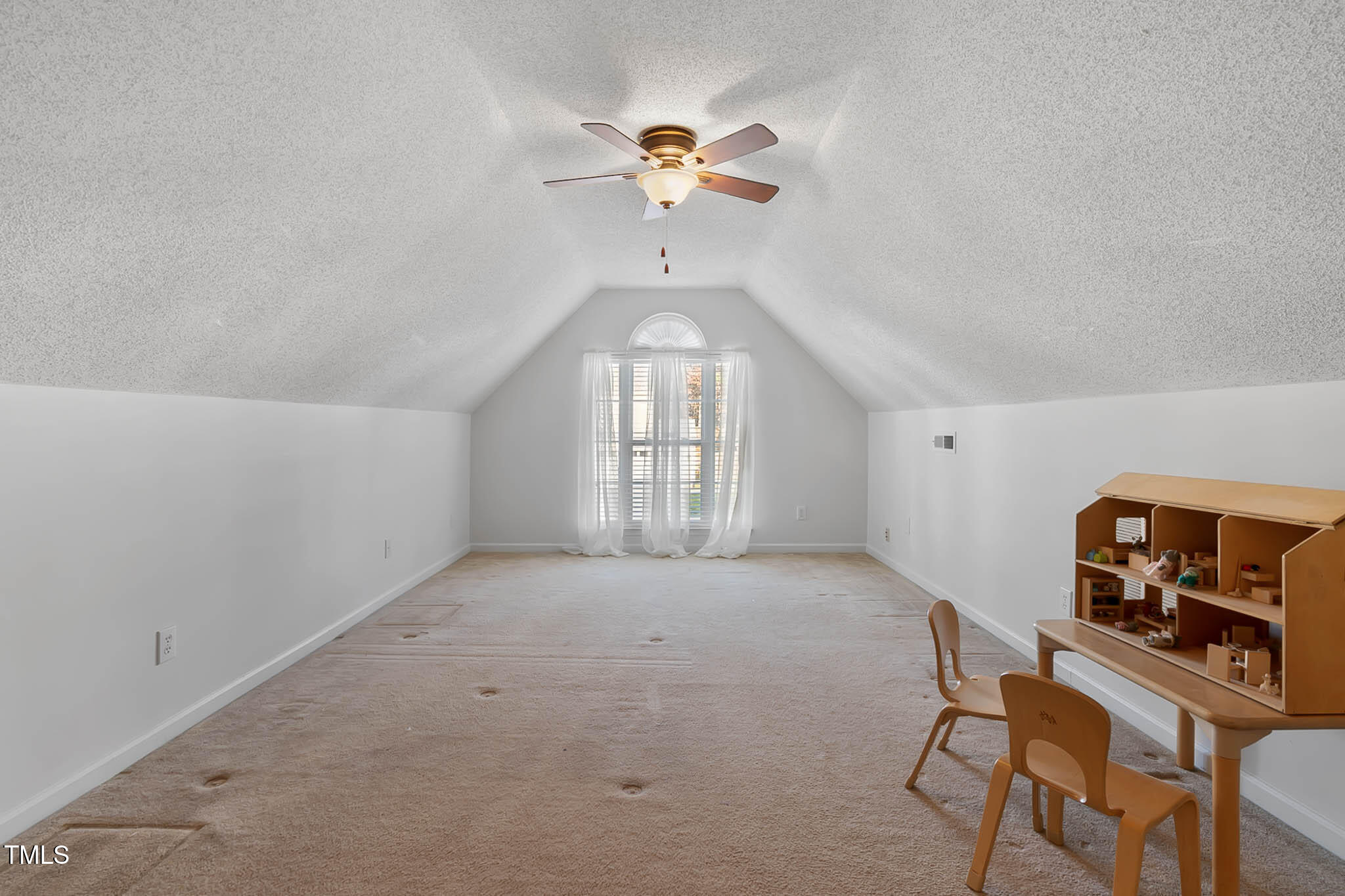 9108 Erinsbrook Drive Property Photo 40
