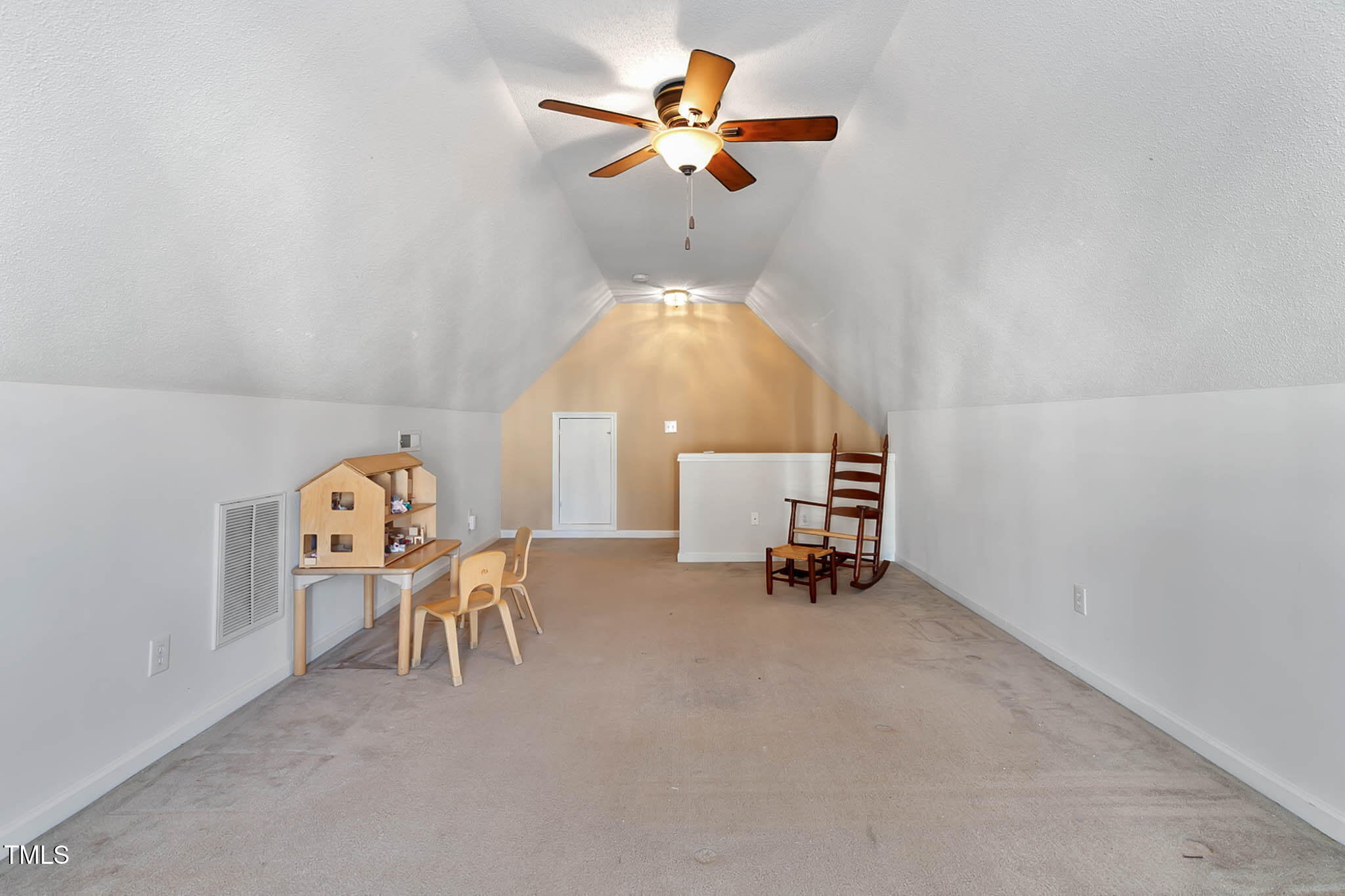 9108 Erinsbrook Drive Property Photo 41