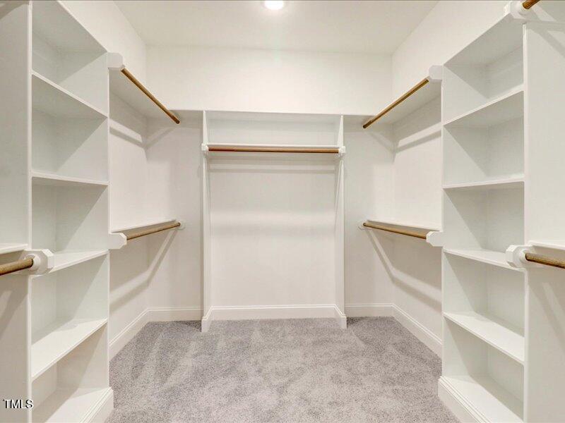 652 Shawnee Drive Property Photo 13