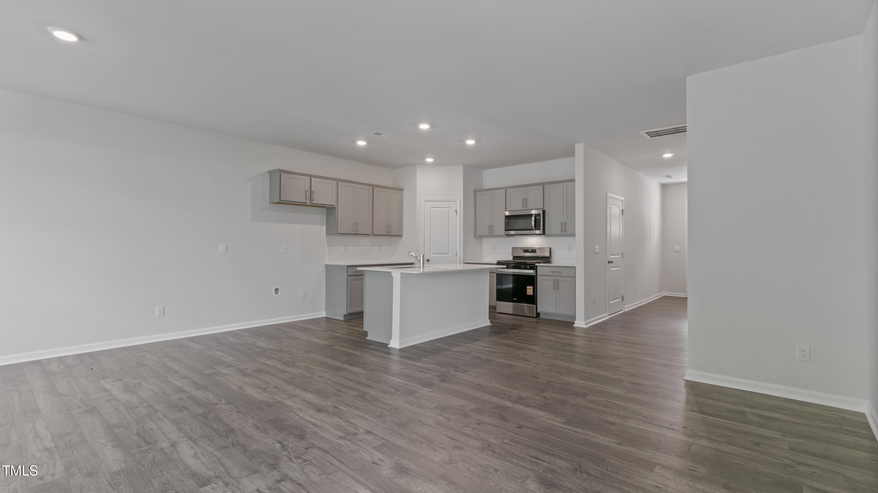 1829 Hinesley Drive Property Photo 13