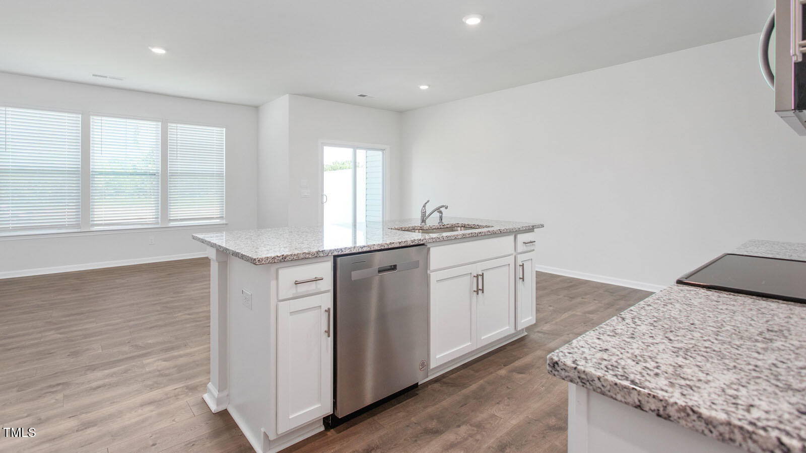1827 Hinesley Drive Property Photo 11
