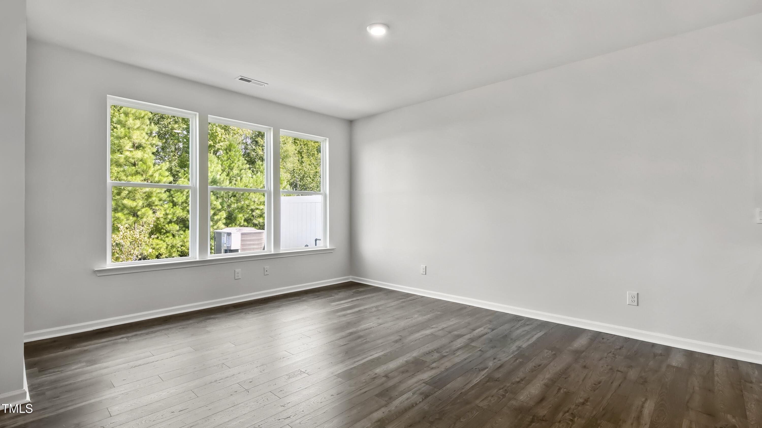 1827 Hinesley Drive Property Photo 13