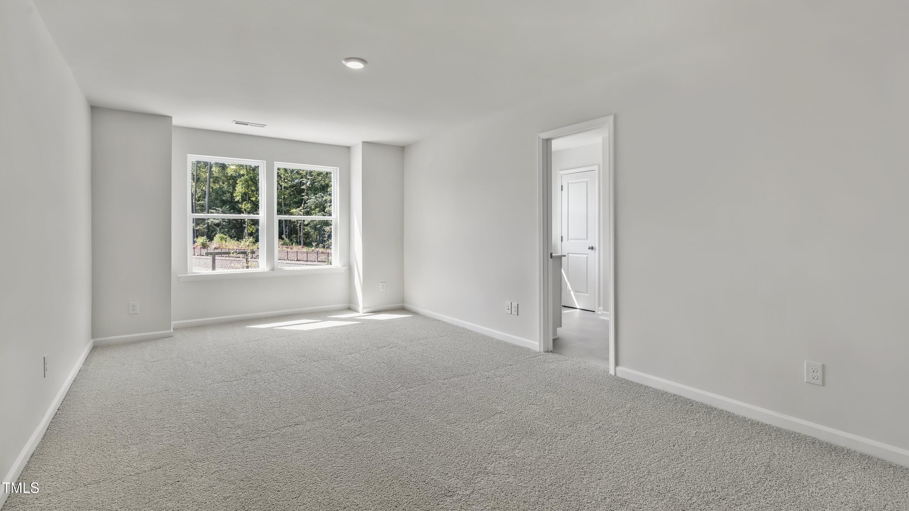 1827 Hinesley Drive Property Photo 17