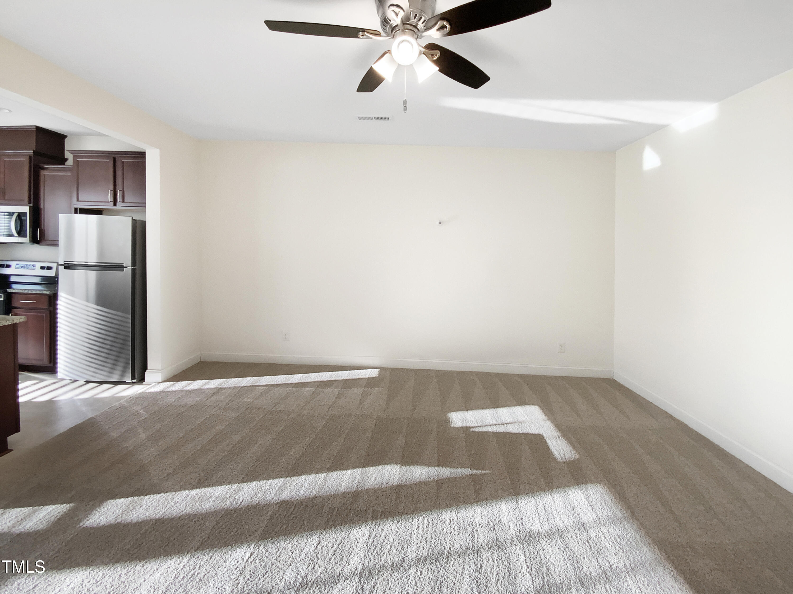 49 Bordeaux Drive Property Photo 3