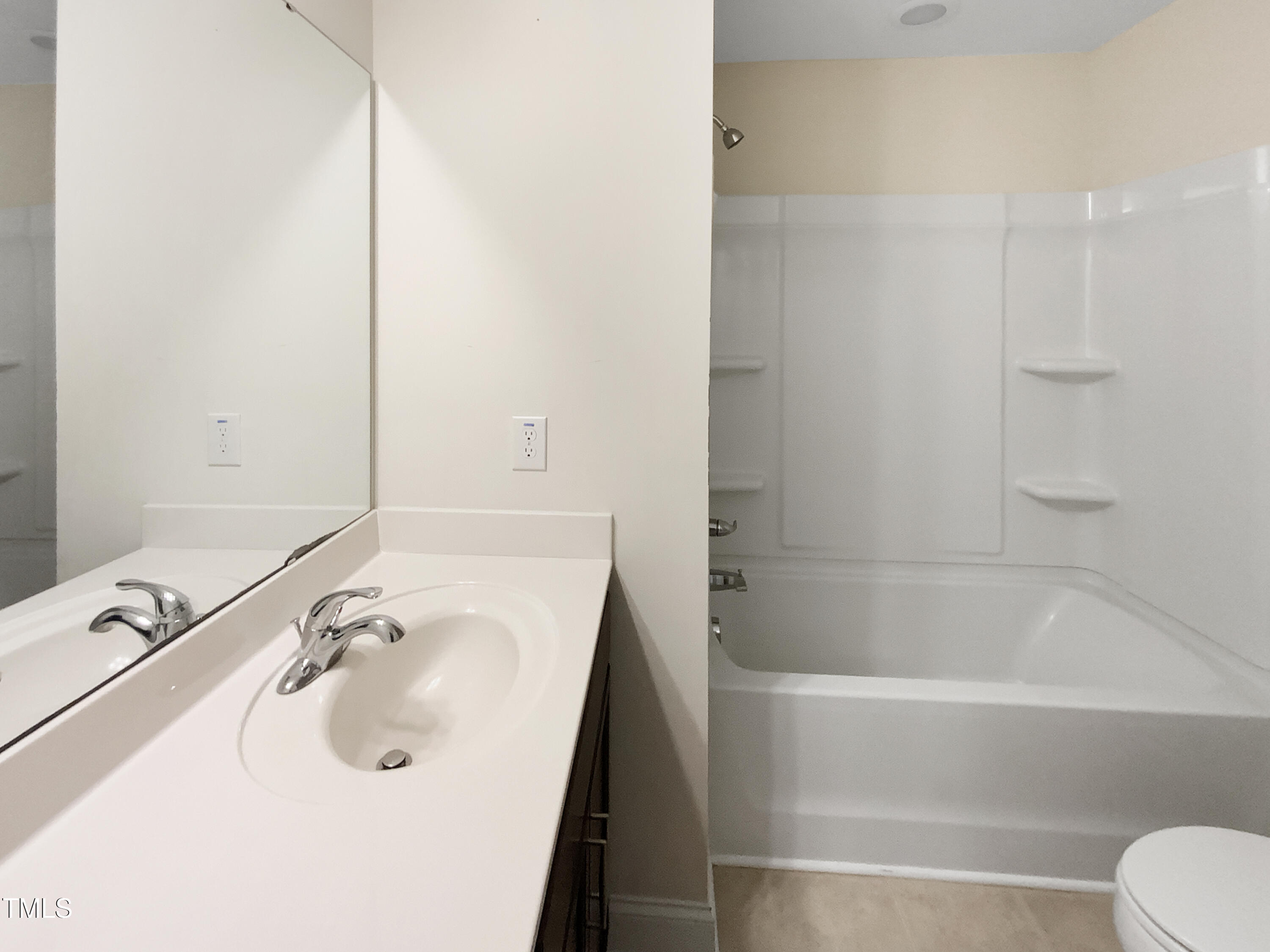 49 Bordeaux Drive Property Photo 16