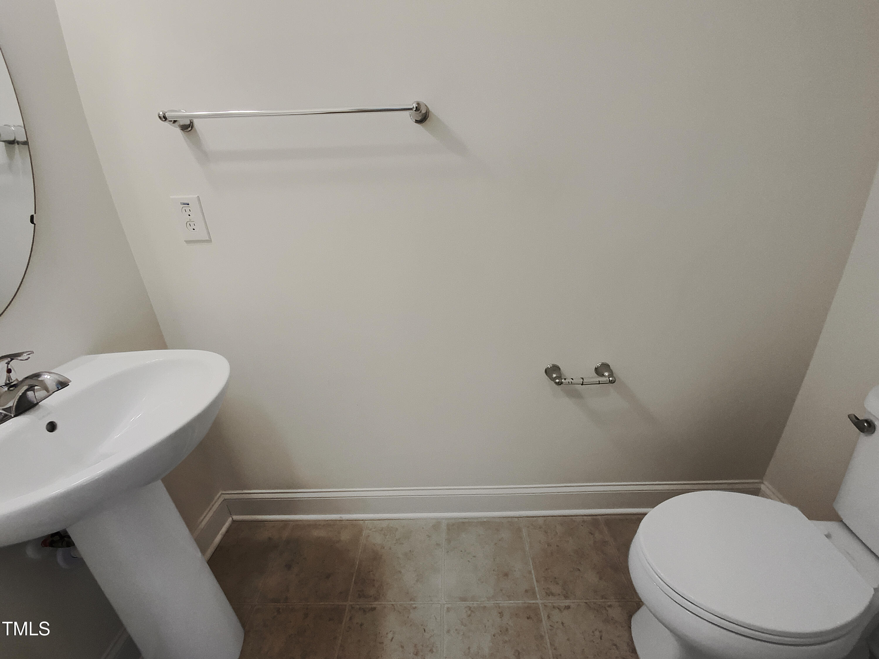 49 Bordeaux Drive Property Photo 17
