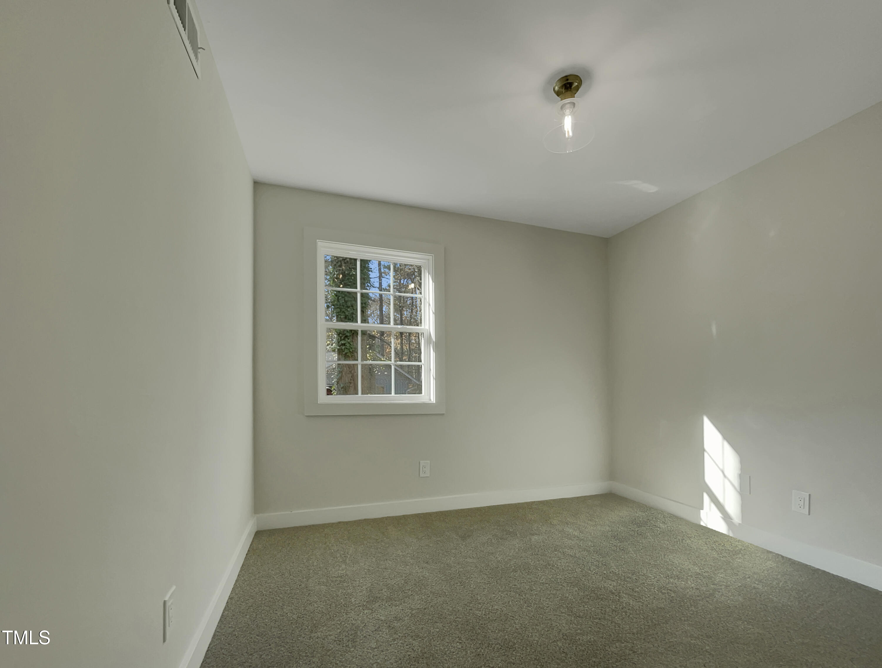 302 N Montreal Court Property Photo 16