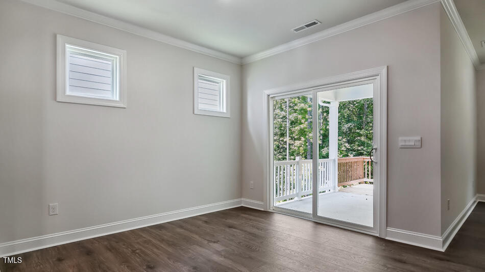 7529 Percussion Drive Property Photo 14