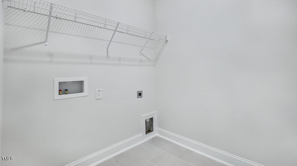7529 Percussion Drive Property Photo 32