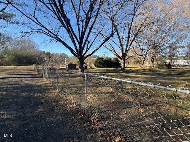 812 Lewis Street Property Photo 23